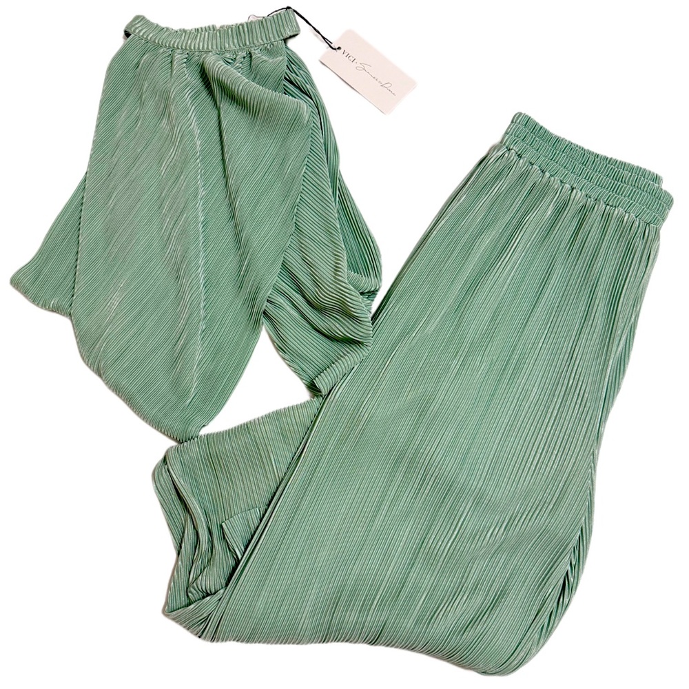 VICI Halter Top with Matching Pants